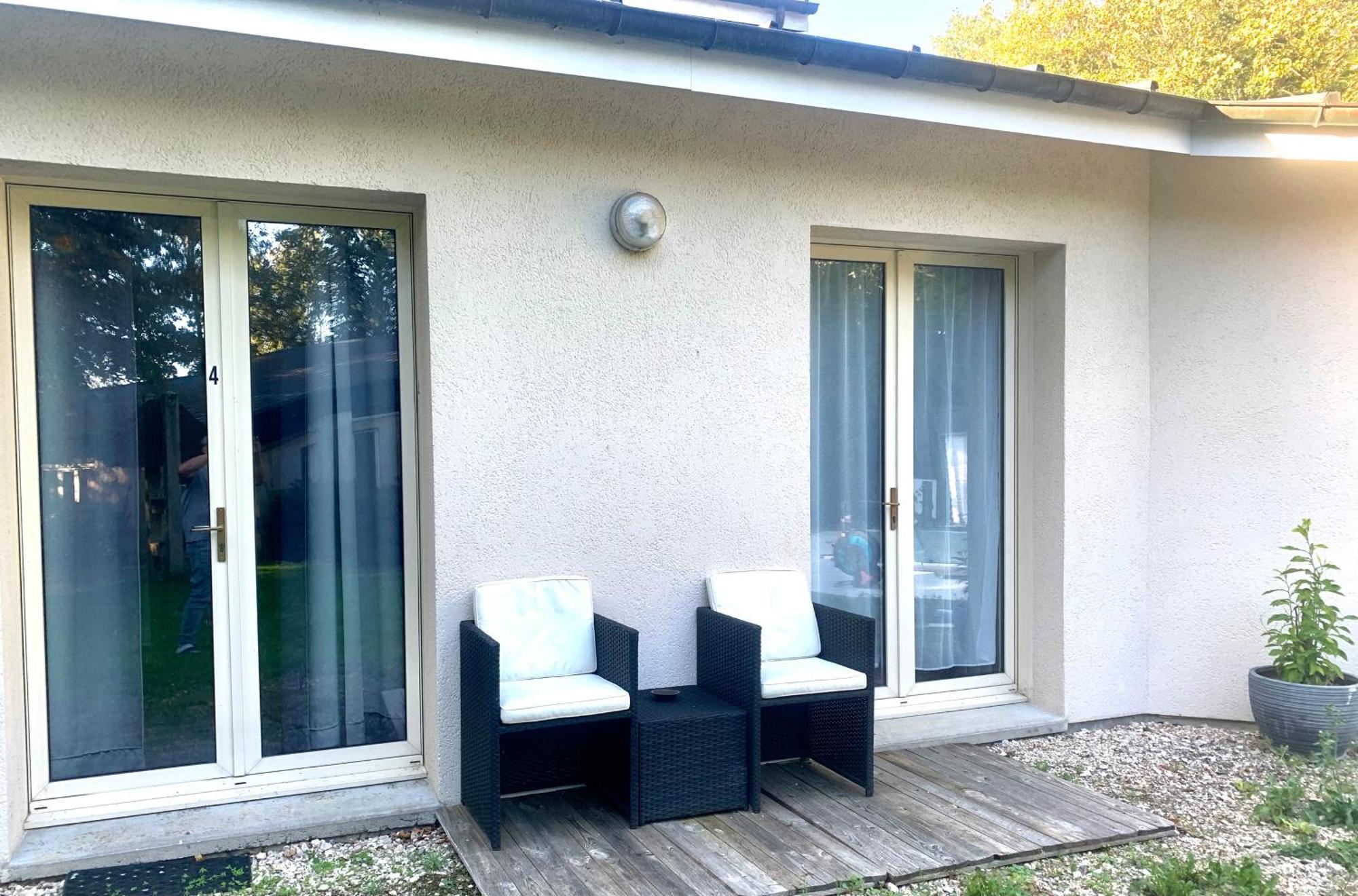 Chambre D'Hotes Le Prieure Gommerville Exteriör bild